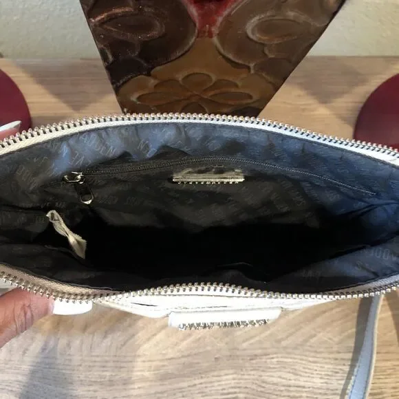 Steve Madden Cream Crossbody Bag - Picture 8 of 13